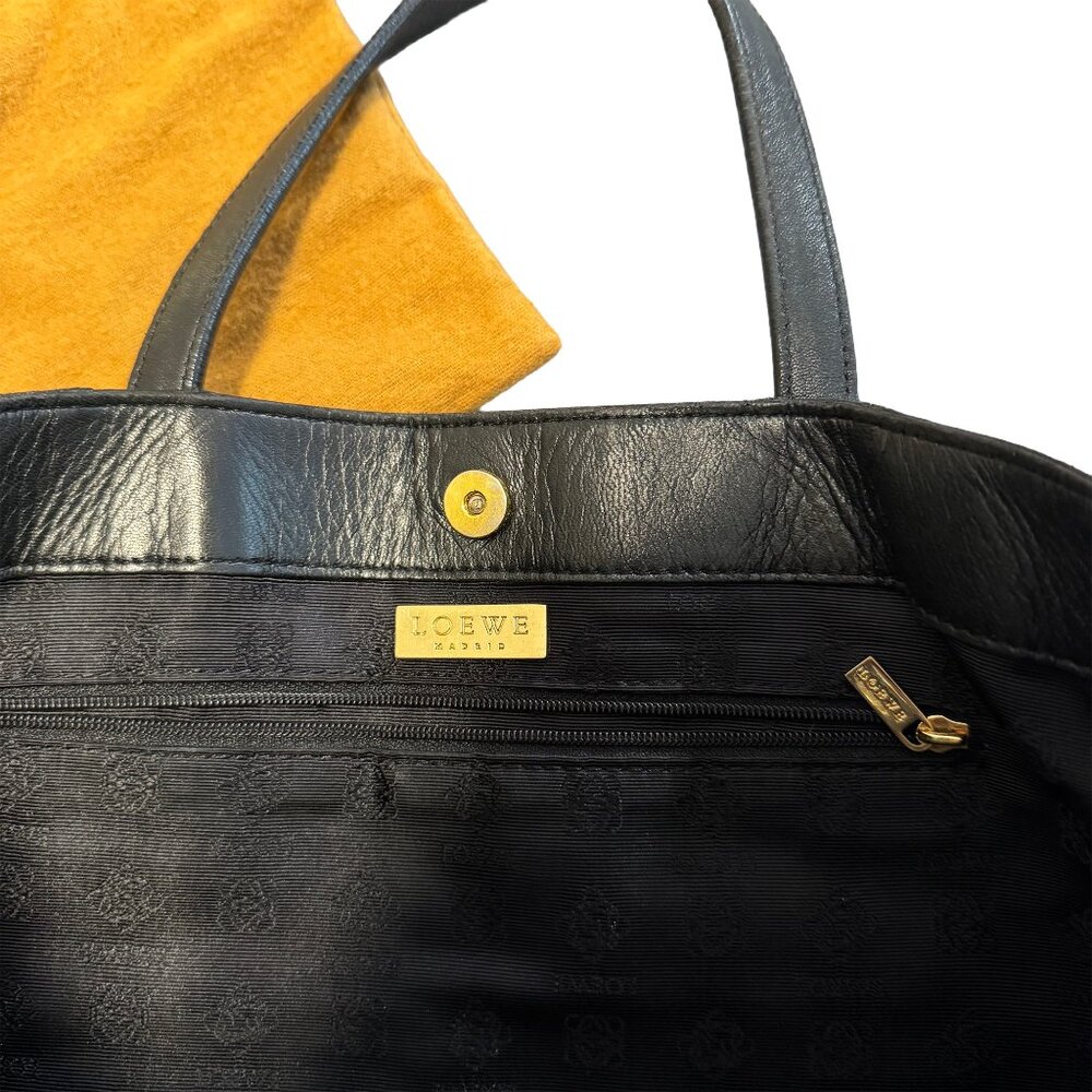 Loewe Black Leather Carryall Tote Bag - Picture 5 of 8